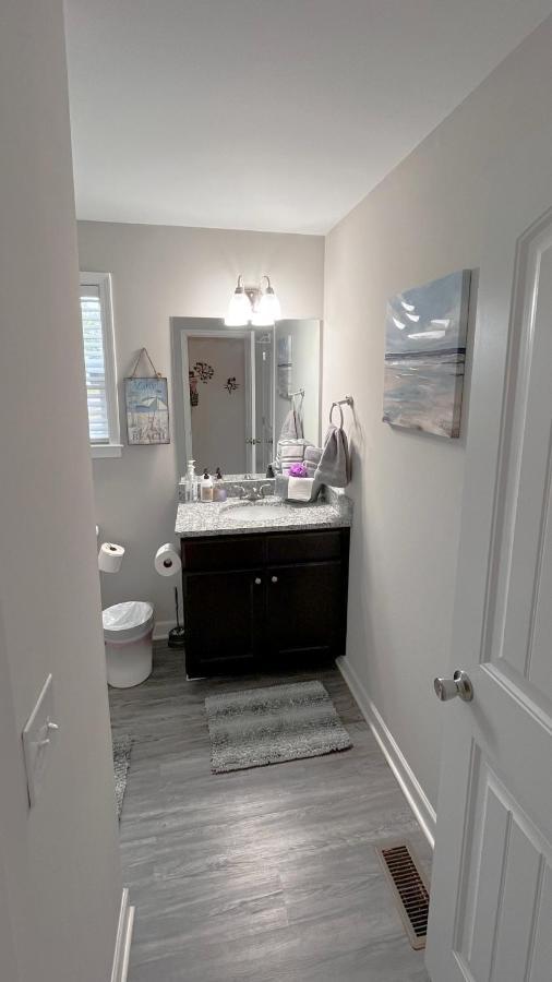 Great Little Guest Suite With Private Entry & Deck! Pet Friendly & 30 Mins To Nashville! Ashland City 外观 照片